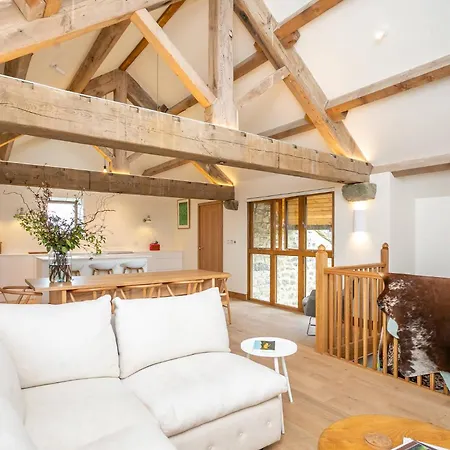 Dom wakacyjny Alder Hill Barn By Birch