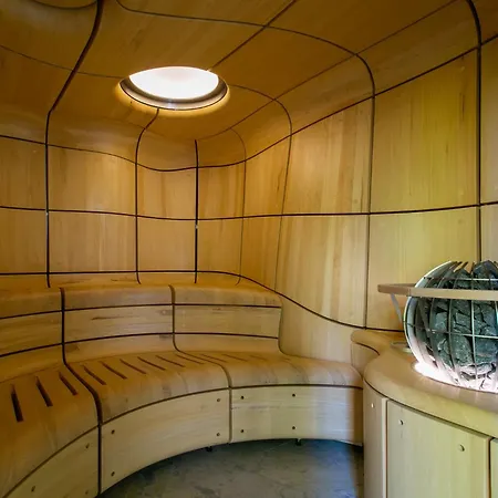 Alder Hill Barn By Birch