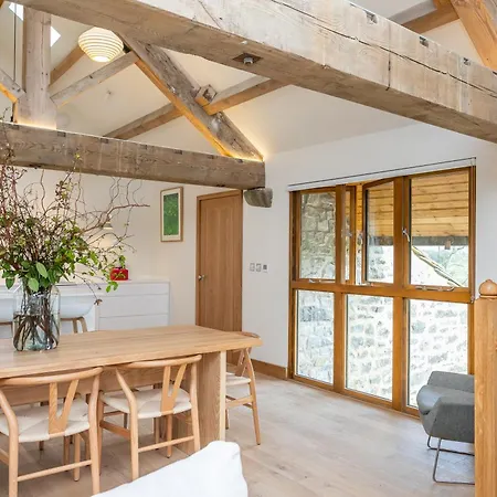 Dom wakacyjny Alder Hill Barn By Birch